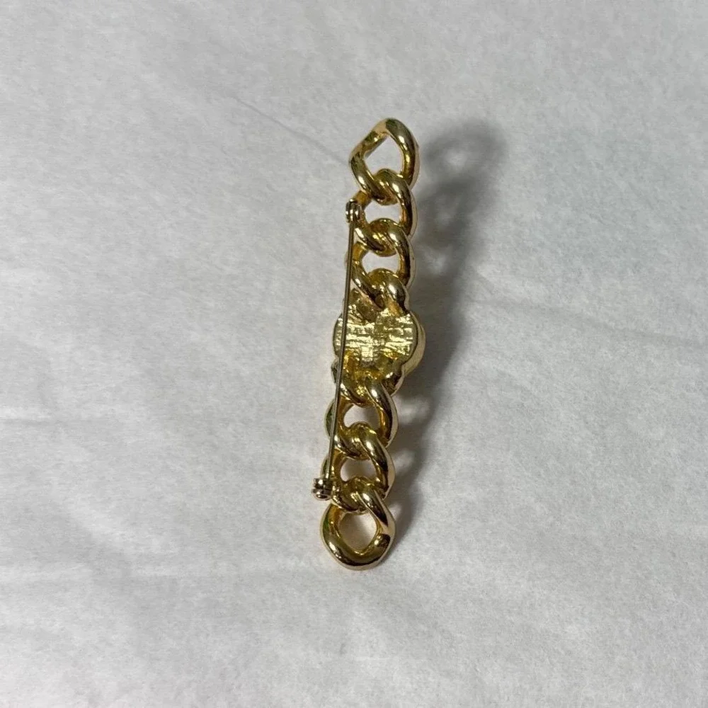 Vintage Gold Tone Chain Link Brooch Faux Pearl Center Bar Pin Classic Minimalist
